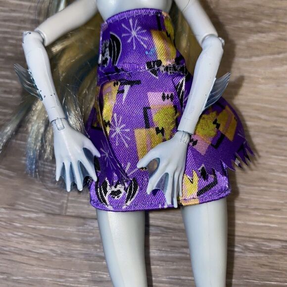 Monster High Lagoona Blue Student Disembody Council Doll - Picture 5 of 9